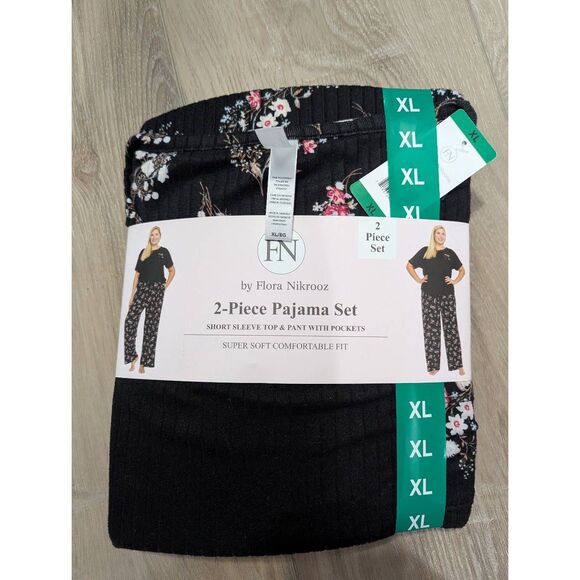 NWT Flora Nikrooz 2-piece Pajama Set - Picture 3 of 7